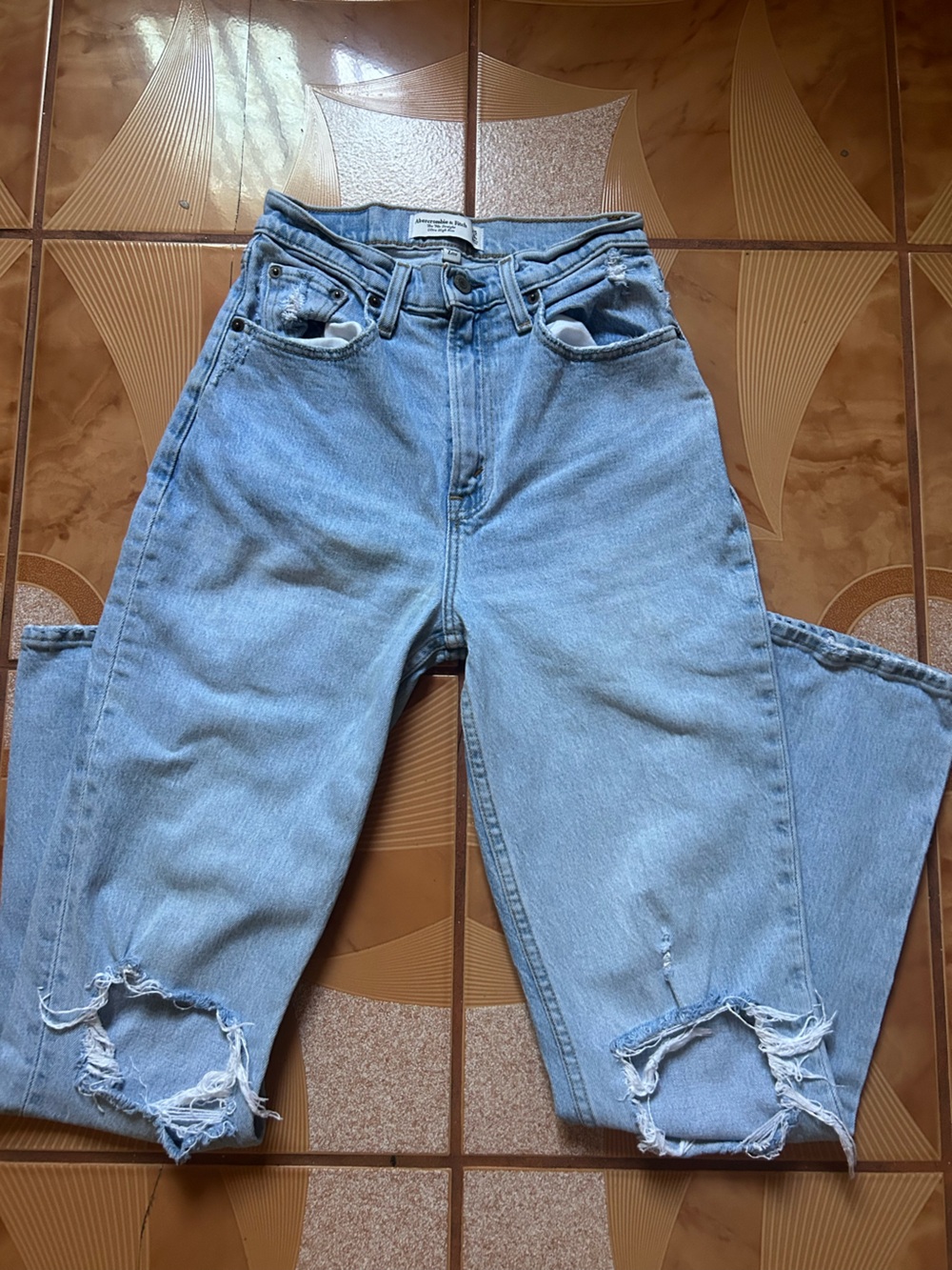 Abercrombie & Fitch Light Blue Ripped Relaxed Jeans